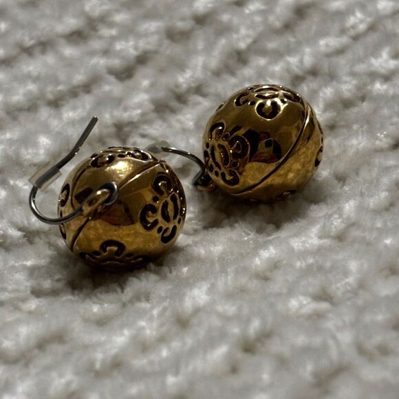 Gold Filigree Orb Drop Earrings Vintage Baroque Statement Dangle Jewelry - Picture 4 of 5